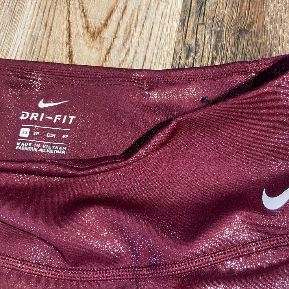 NWOT Nike Dri-Fit Sparkle Tight